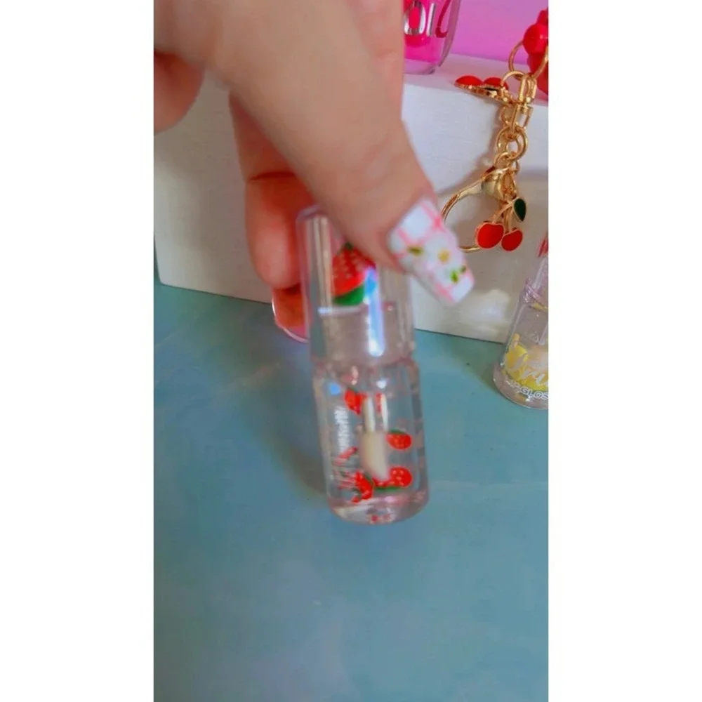 Very‎ big fruity cherry strawberry Summer lip balm lip oil bun bundle NEW